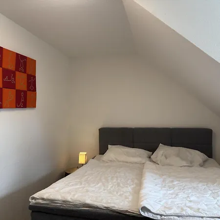 Ferienhaus Gruppenunterkunft Fuer 12 Personen In