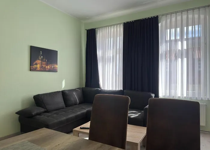 Nyaraló Gruppenunterkunft Fuer 12 Personen In Ballenstedt