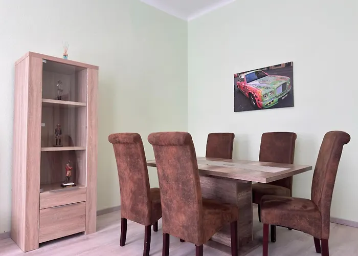 Gruppenunterkunft Fuer 12 Personen In * Ballenstedt