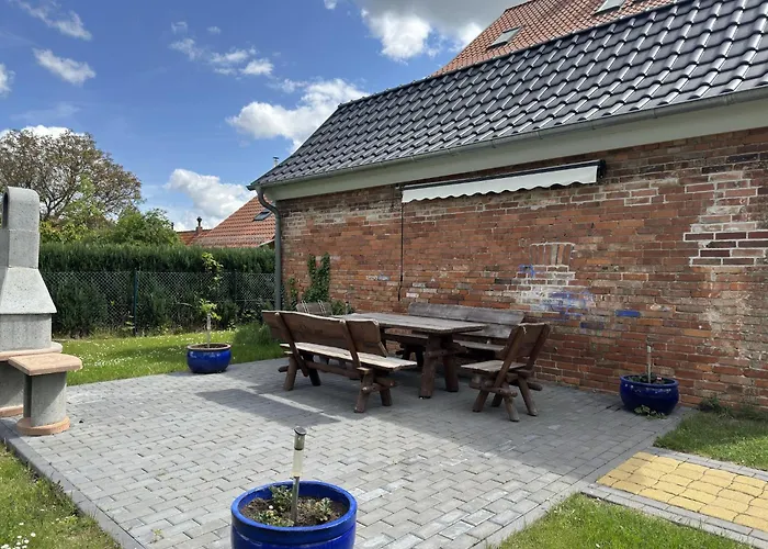 Gruppenunterkunft Fuer 12 Personen In * Ballenstedt