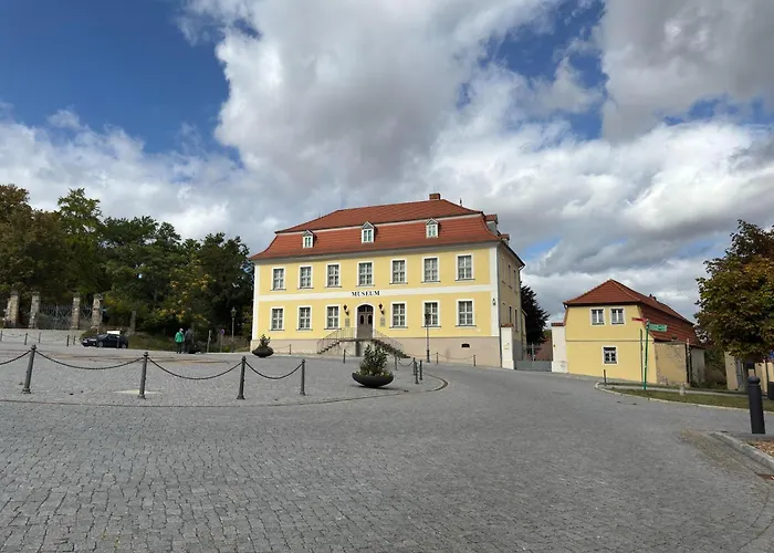 Gruppenunterkunft Fuer 12 Personen In Nyaraló Ballenstedt